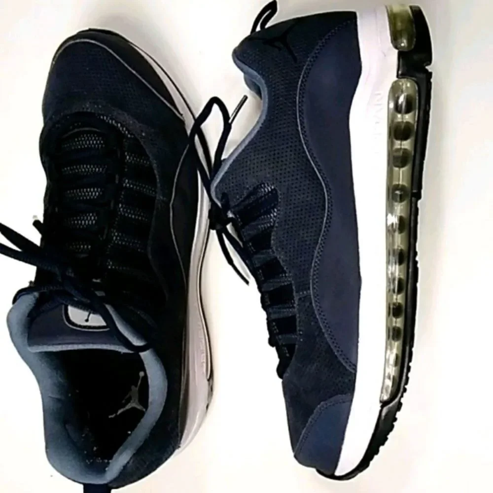 Vintage Air Jordan CMFT Viz Air Max 442087-403 Sneaker Size 10.5
